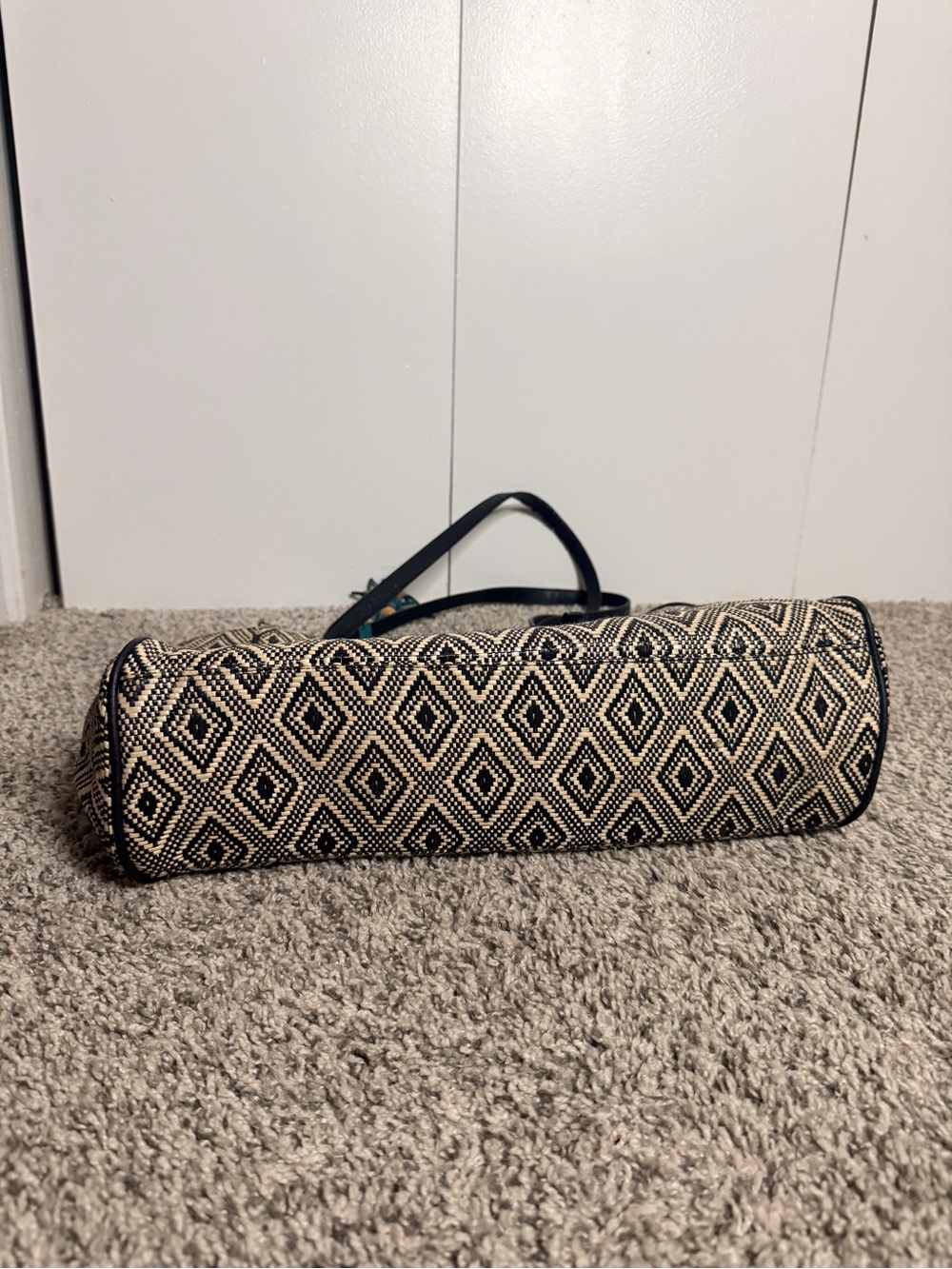 Roxy Woven Diamond Tote Bag with Tassel - Picture 7 of 8